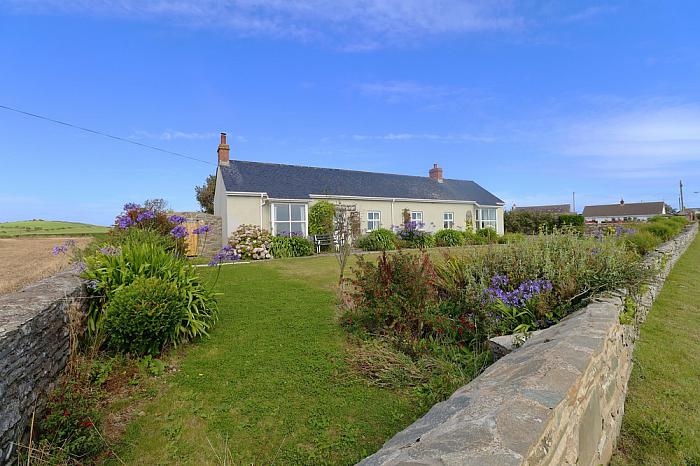 12 Kearney Road, portaferry, BT22 1QF