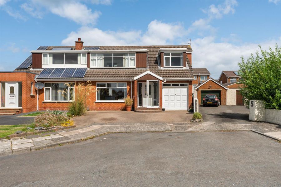 4 Lyndale Park, bangor, BT19 6EE