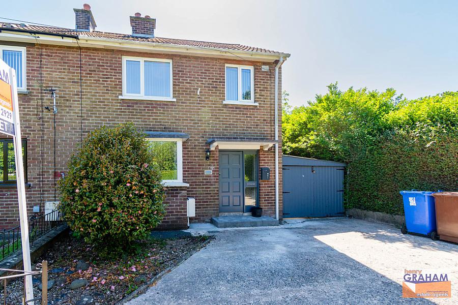 43 Delacherois Avenue, lisburn, BT27 4UA