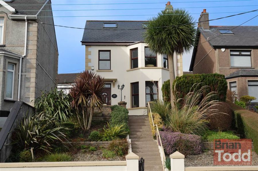 68 Victoria Road, larne, BT40 1LZ