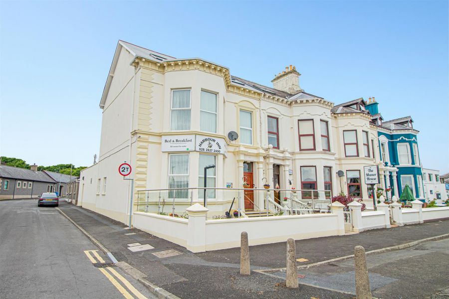 The Harbour Inn, 25 Olderfleet Road, larne, BT40 1AS