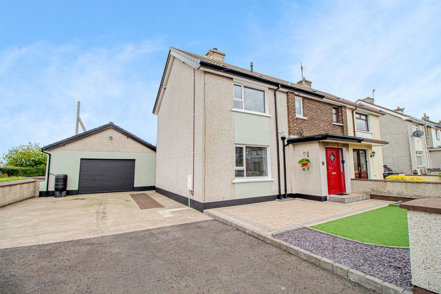 1 Stuart Park, ballymoney, BT53 7BE