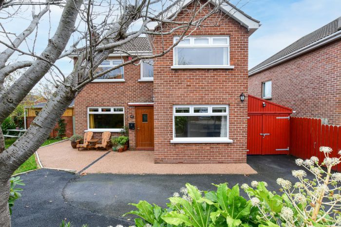 43 Grange Avenue, bangor west, bangor, BT20 3QF