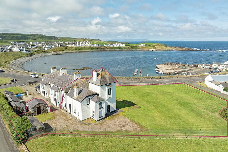 3 Coastguard Cottages, portballintrae, BT57 8RF