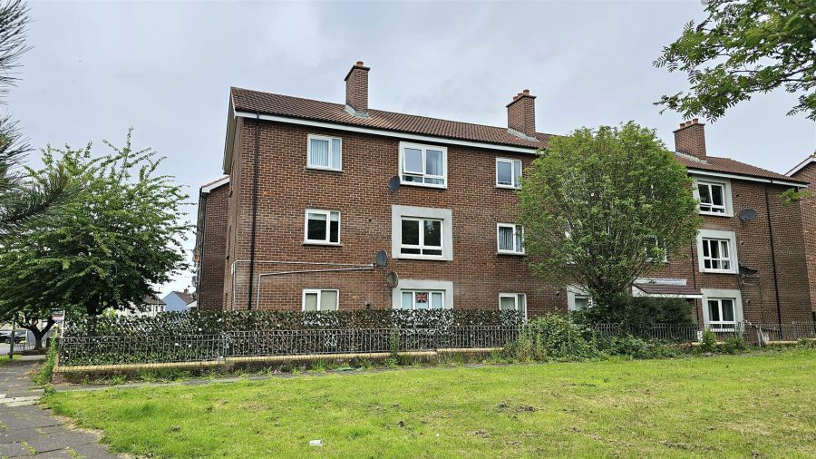 52 Rosebrook Grove, carrickfergus, BT38 8NS