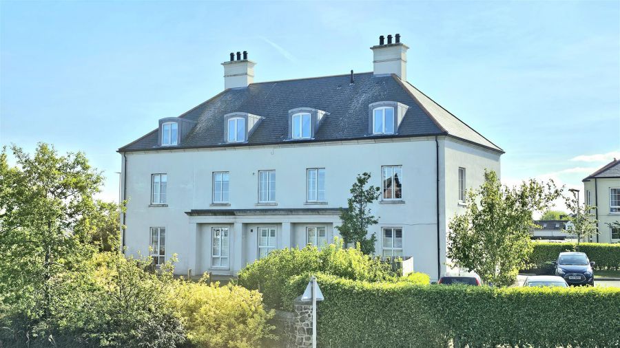 6 Hartley Hall Close, greenisland, carrickfergus, BT38 8ZQ
