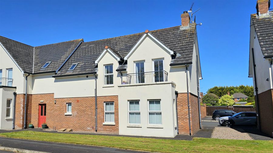 3 Rose Court, carrickfergus, BT38 8FT