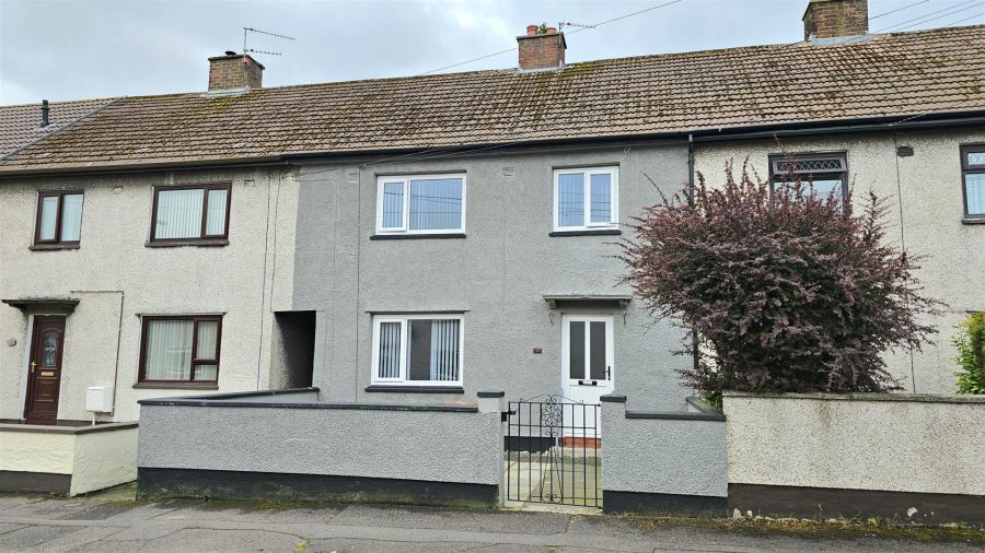3 Chichester Square, carrickfergus, BT38 8JU