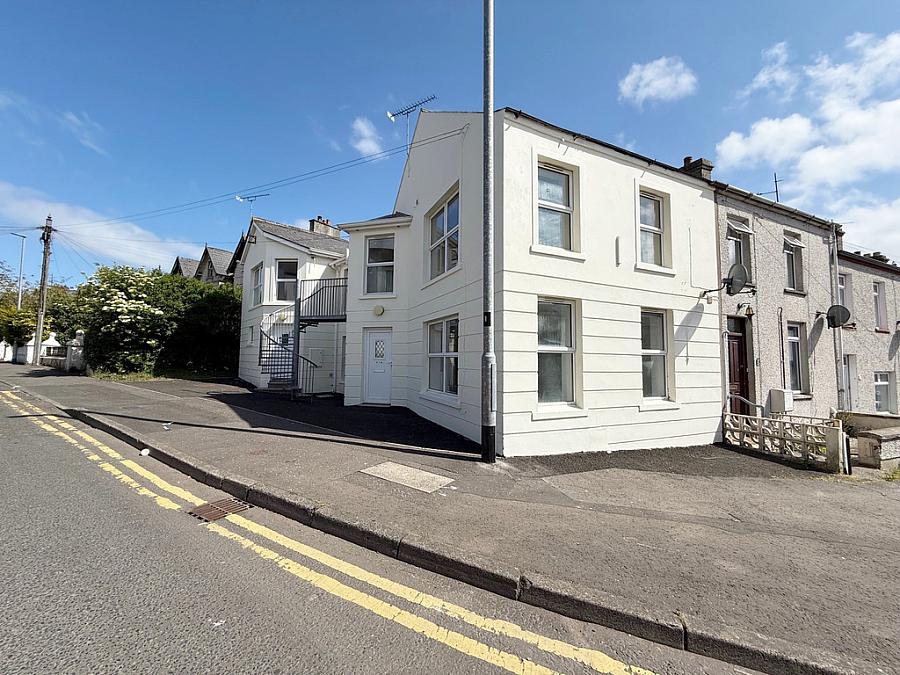 41 Captain Street Lower, coleraine, BT51 3DT