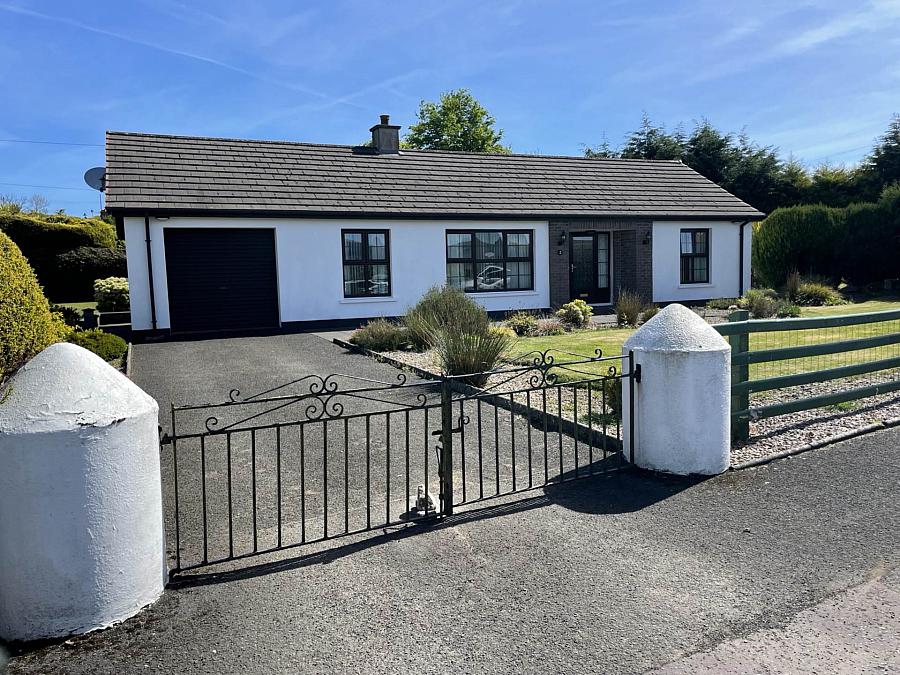 2 White Gables, larne, BT40 3EL