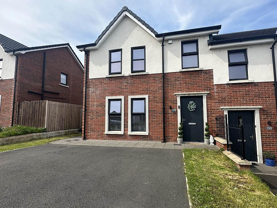 153 Blackthorn Rise, larne, BT40 2HL