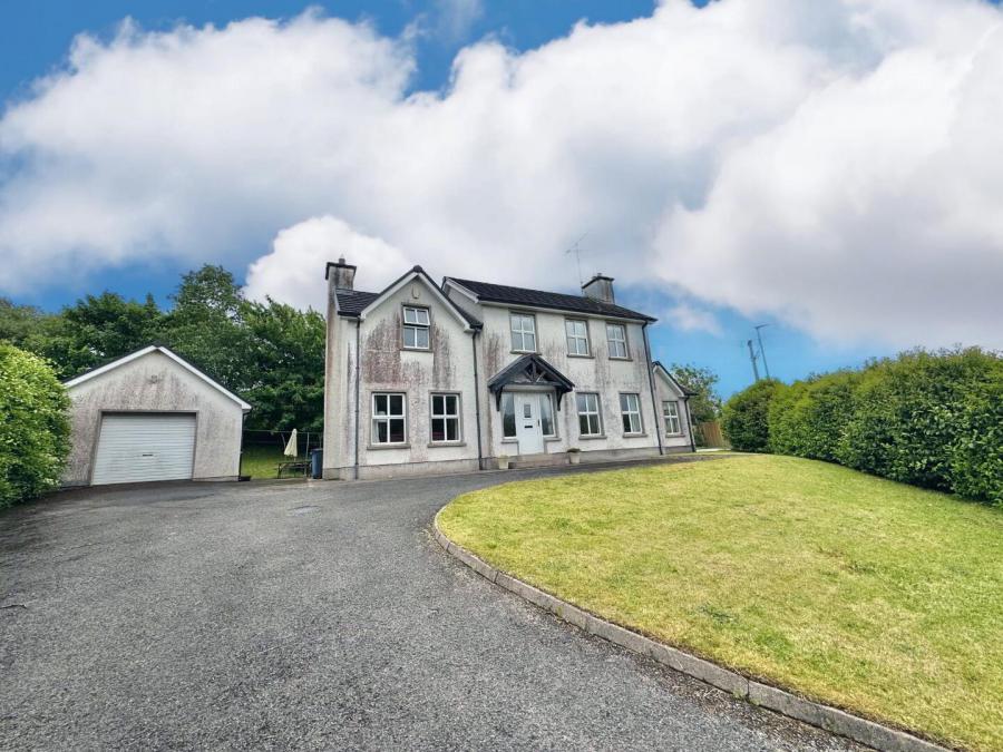 6 Dunnamona Grove, omagh, BT78 1TS