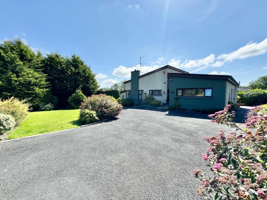 13 Carnalea Road, omagh, BT78 2BY