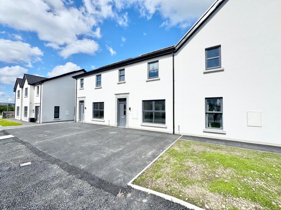 4, Milltown Mews, loughmacrory, omagh