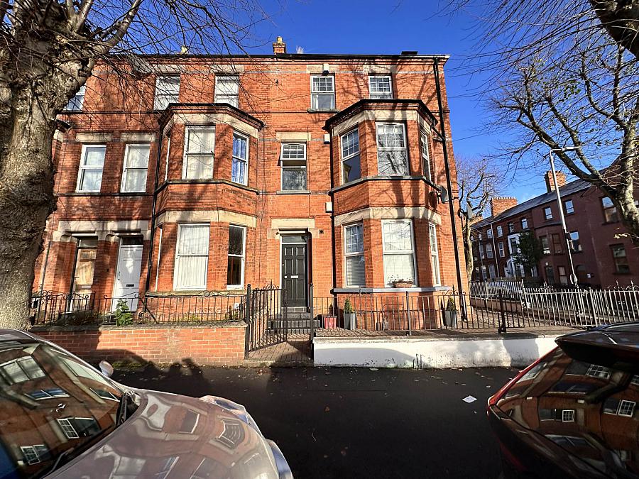 Apt 2, 6 Glandore Avenue, antrim road, belfast, BT15 3FB