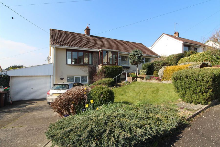 Arolson, 47 Roughal Park, downpatrick, BT30 6HB