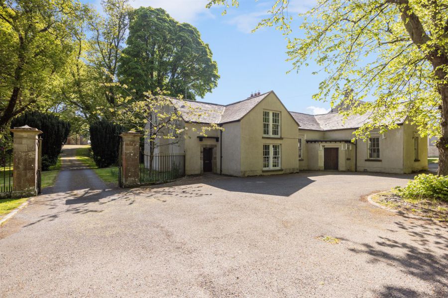 182 Newcastle Road, seaforde, downpatrick, BT30 8NZ