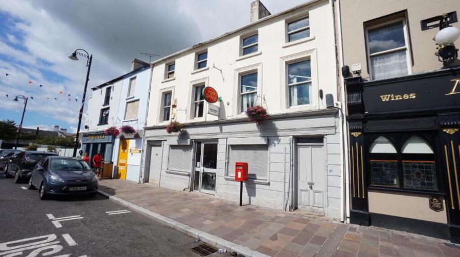 11-12 Market Square, dromore, BT25 1AW