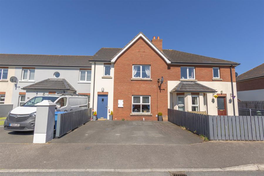 81 Boulevard Park, newcastle, BT33 0GH